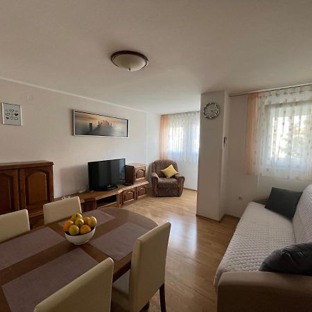 Apartman Spahija Шибеник Екстер'єр фото